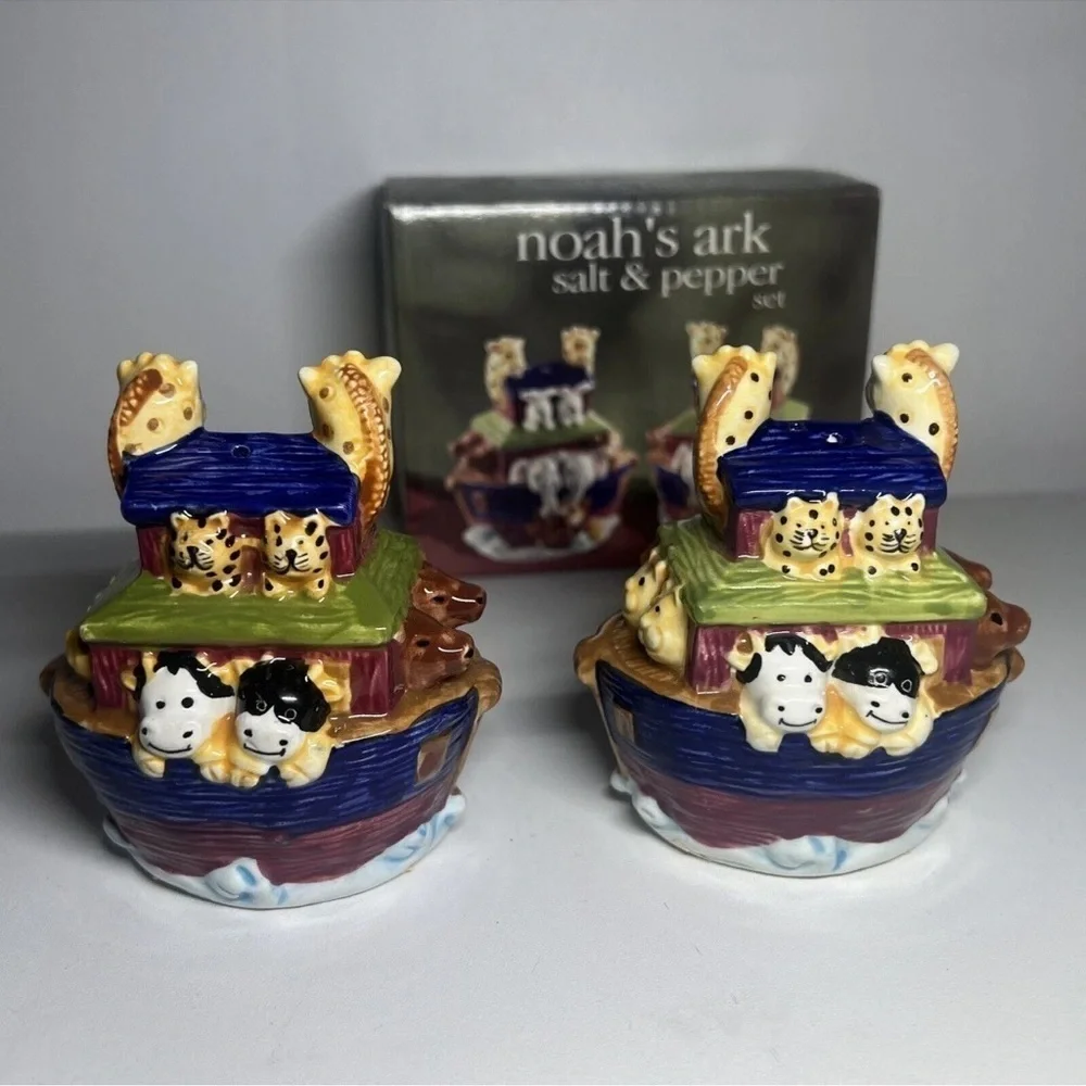 Noah’s Ark Salt And Pepper Shaker Set Animals Gift Giraffe Elephant Boat Horse